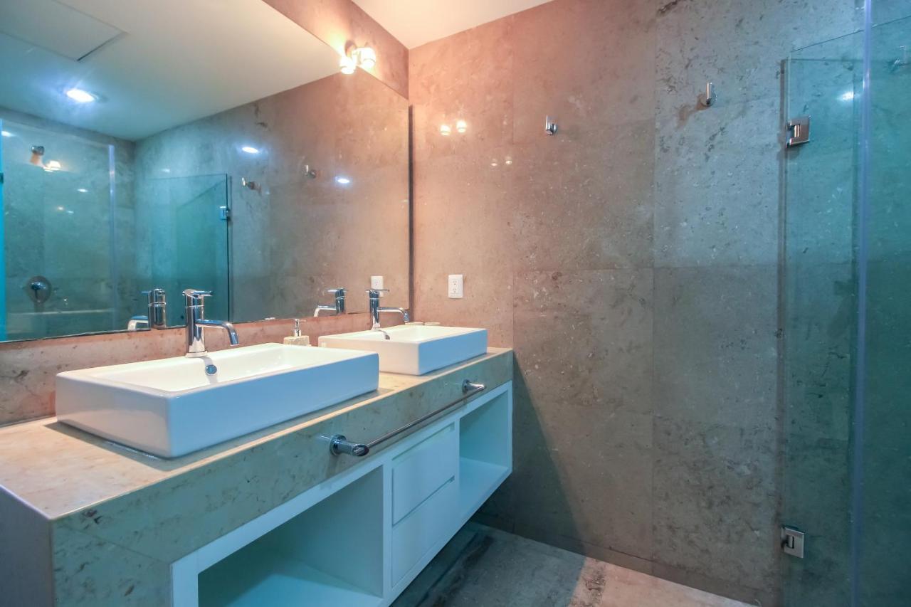 Exceptional 2Story Penthouse With Hot Tub And Rooftop Terrace In Bahia Principe Akumal Ngoại thất bức ảnh